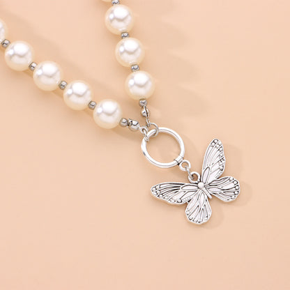 French retro pearl necklace butterfly pendant, Showing luxury temperament