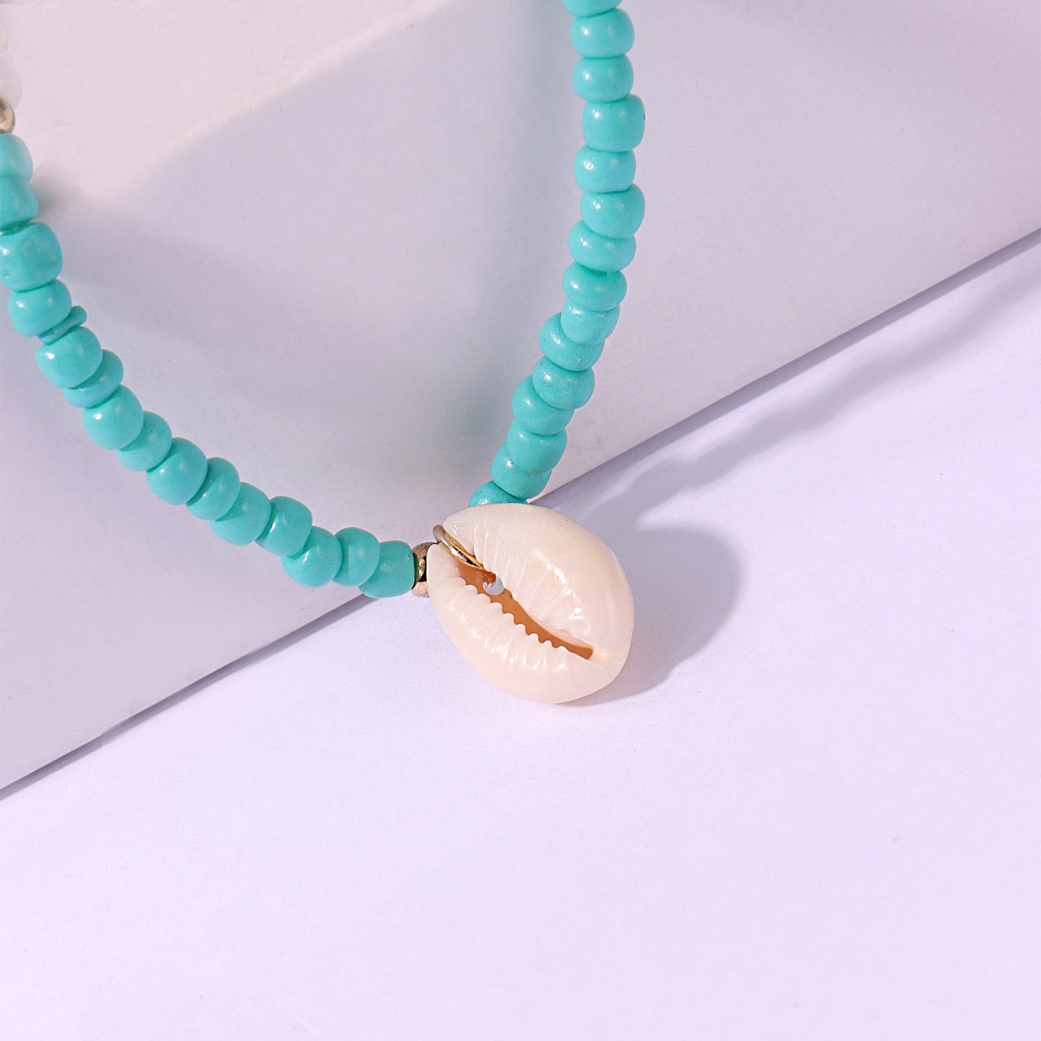 Simple Turquoise style necklace for women, Fashionable and popular shell pendant