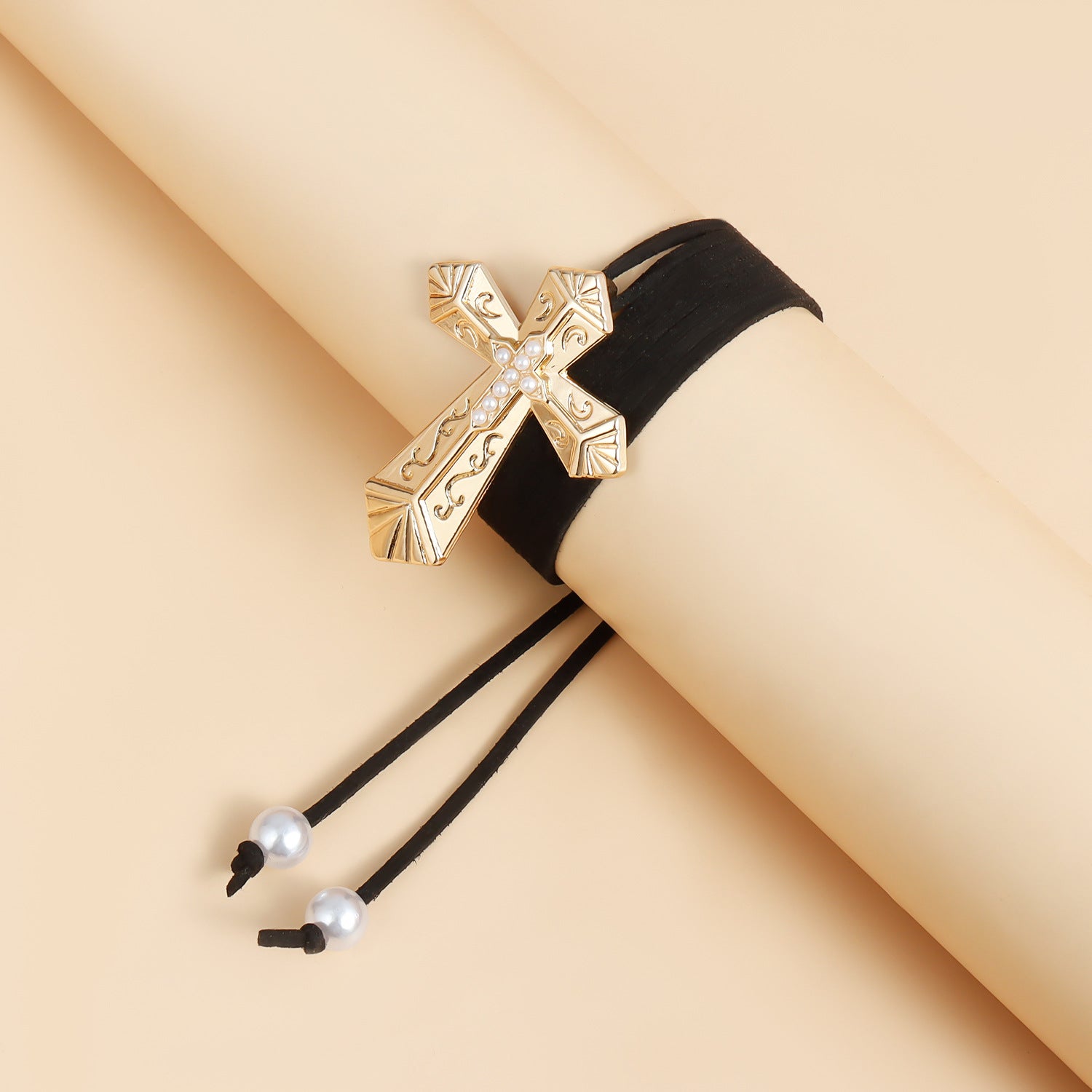 Retro cross pendant, Gold-plated creative velvet rope pendant for women