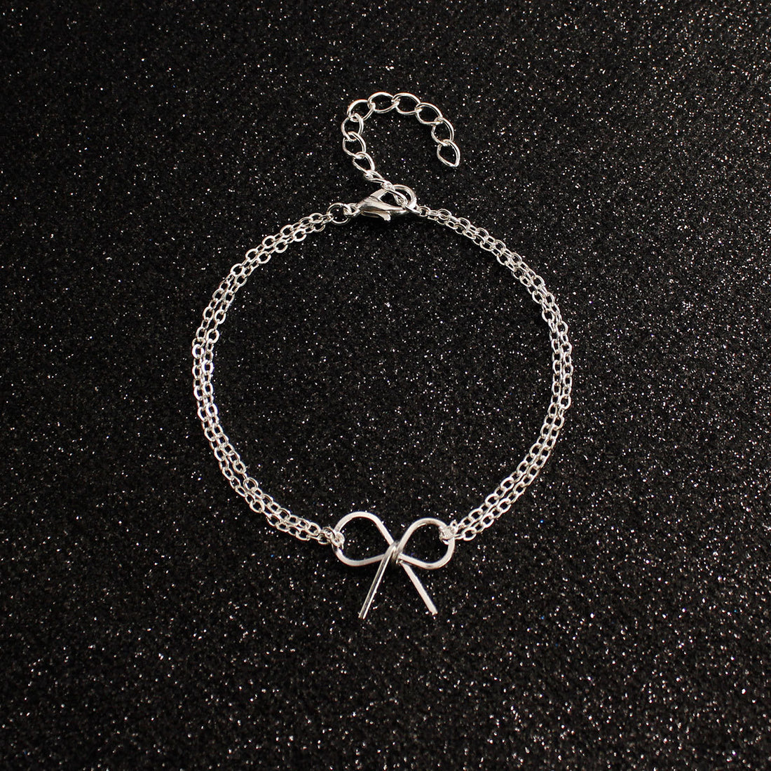 Simple and fashionable bow bracelet chain