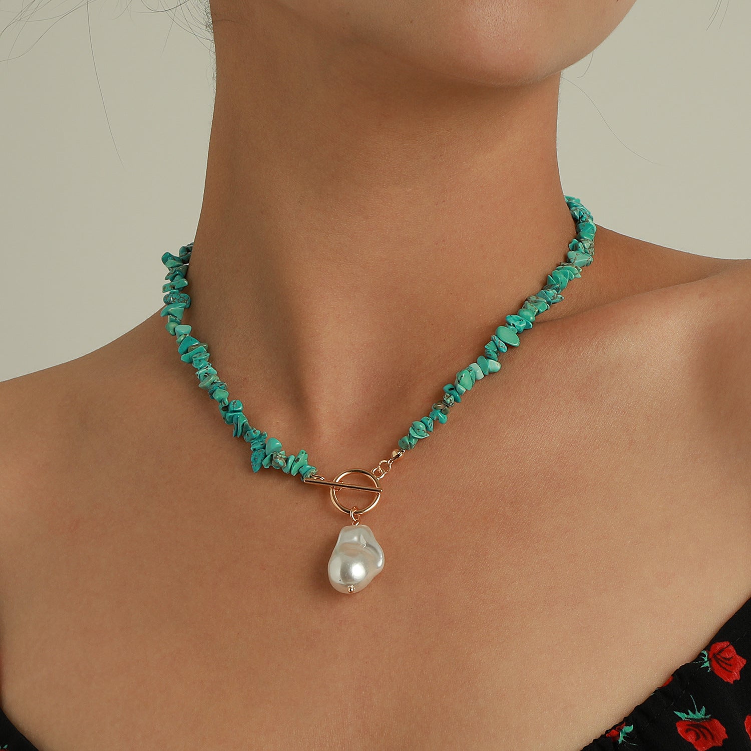 Large Irregular Pearl OT Clasp Necklace, Minimalist and Stylish Green Turquoise Necklace, Highlighting Feminine Elegance