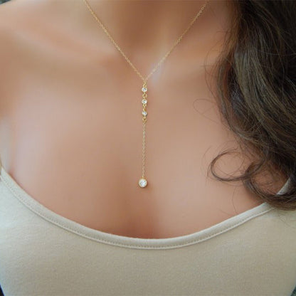 Fashion zircon pendant for women, ultra-fine and trendy necklace