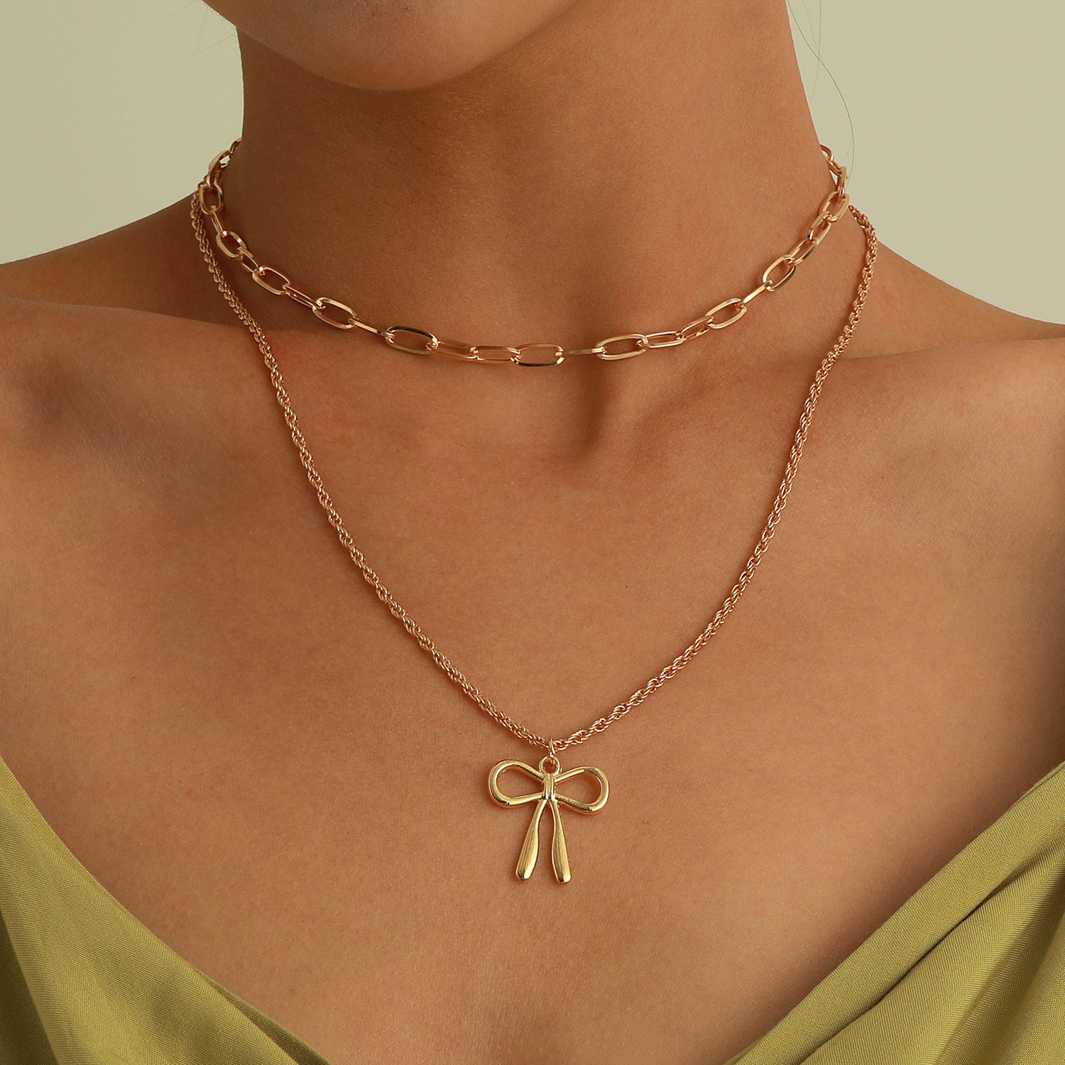 Hot sale bow pendant, gold-plated necklace combination