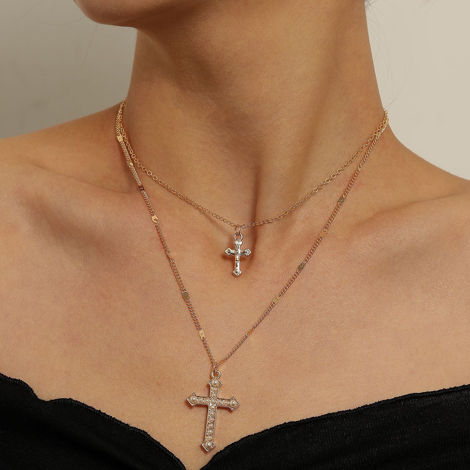 Large &amp; Small Cross Pendant Necklace Set