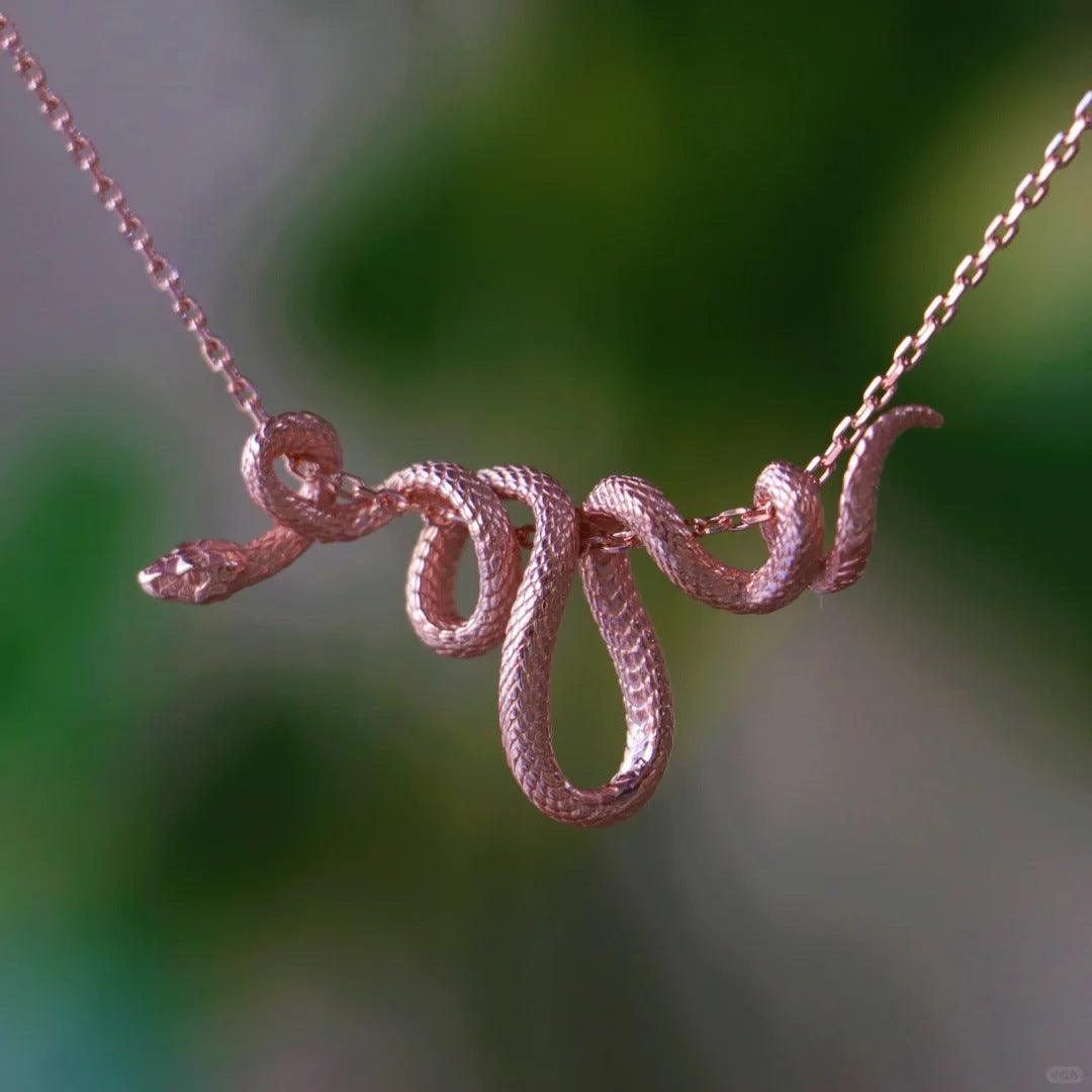 Neutral cold wind entwined snake necklace design snake pendant is creative and versatile, divine healing, boosting energy, and driving away bad luck - KarmaLucky